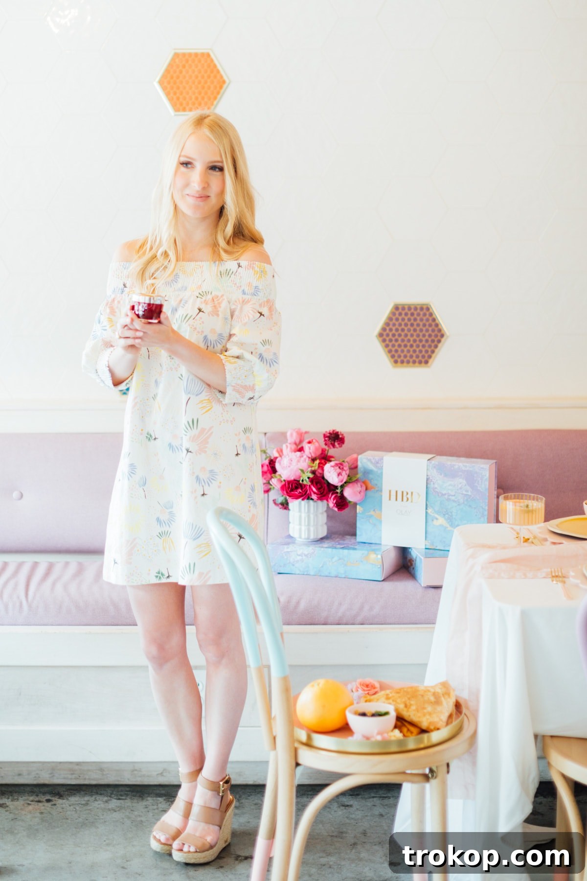 A beautiful and inviting spring brunch table setting, ready for guests