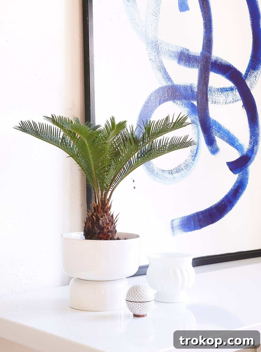The Plant Mom's Mother's Day Gift Guide: Buy or DIY 3 Chic DIY Mid-Century Modern Planter made from stacked bowls by Sugar & Cloth
