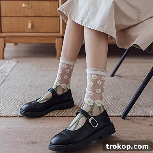 PoiLee Womens Sheer Socks Fashion Floral Summer Transparent Thin Mesh Lace Elastic Jacquard Crystal Glass Socks PoiLee Womens Sheer Socks Fashion Floral Summer Transparent Thin Mesh Lace Elastic Jacquard Crystal Glass Socks