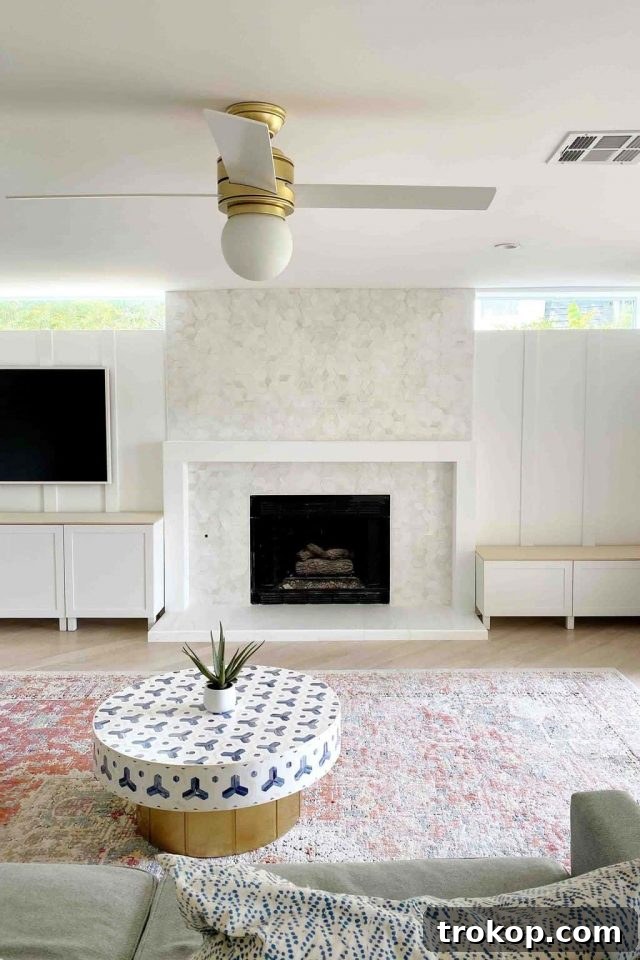 Our New Fireplace and Weekly Roundup A Cozy Hearth: Weekly Discoveries 2 Modern Marble Fireplace: A Cozy Home Interior