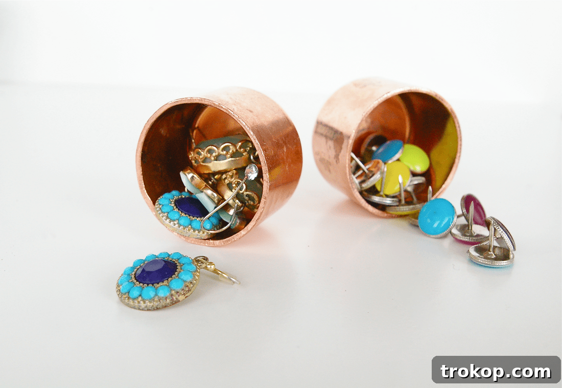 DIY mini copper accessory & desk organizers DIY Mini Copper Planters and organizers - Sugar & Cloth - DIY - Houston Blogger - Poppy Talk