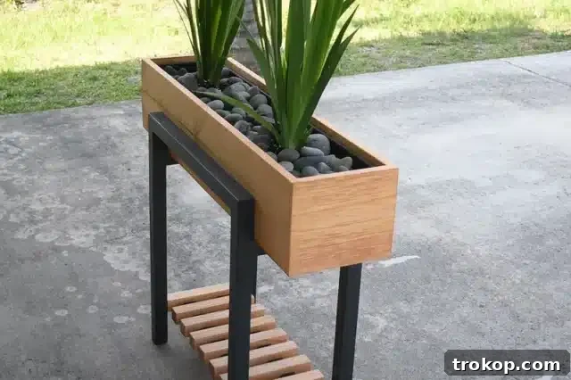 Raised Planter Box by Instructables