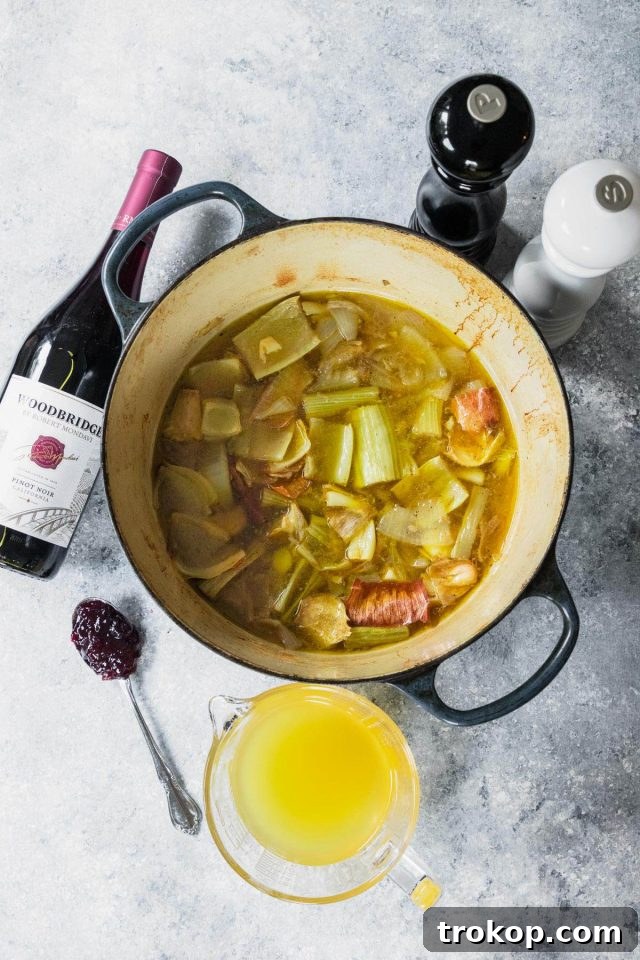 Top Round Roast Recipe with Gravy
Savory Top Round Roast with Homemade Gravy 5 Pan Juices from Top Round Roast