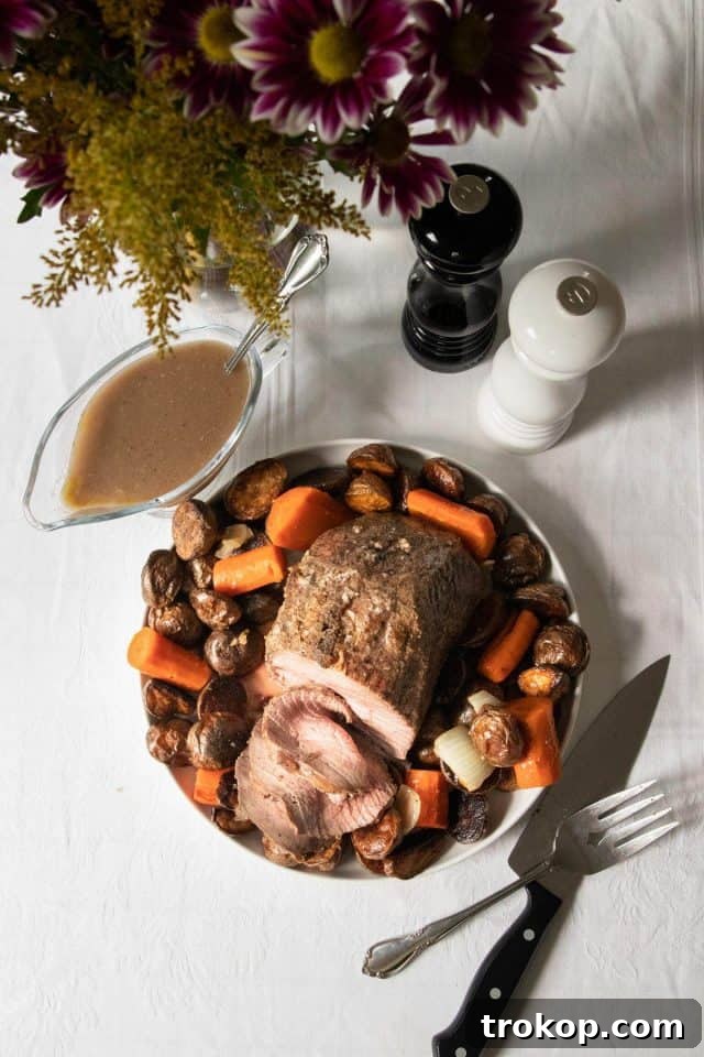 Top Round Roast Recipe with Gravy
Savory Top Round Roast with Homemade Gravy 10 Whole Roasted Beef