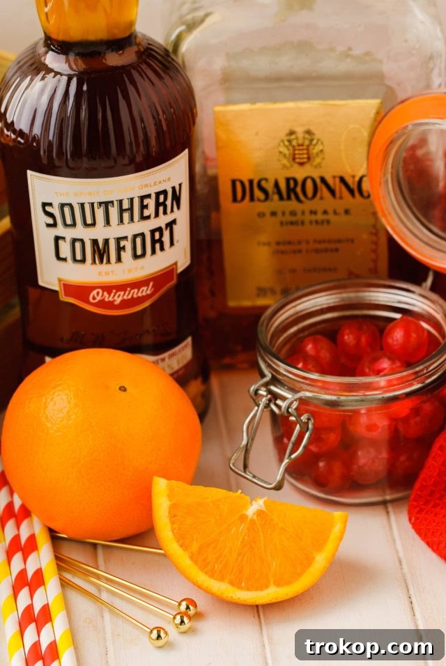 ingredients used to make an alabama slammer drink