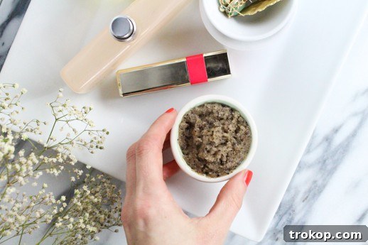 Spiced Coffee Sugar Polish 6 DIY Coffee Scrub in a Jar - Perfect for homemade gifts
