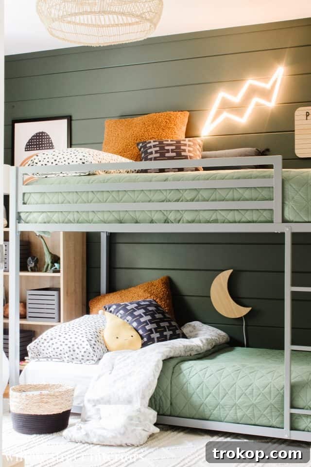Playful and bold bedding ideas for a little boys' bedroom