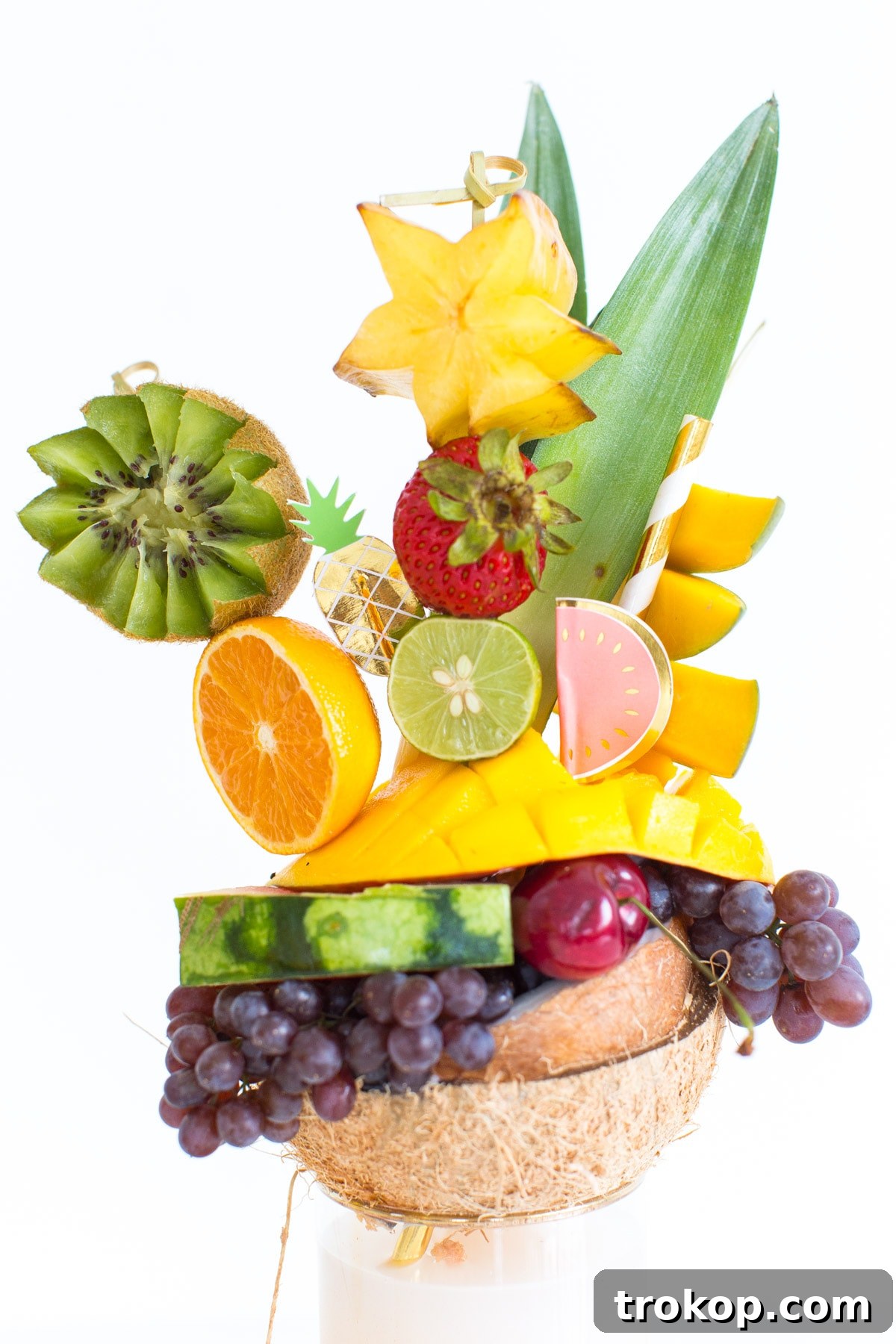 Hawaiian Heaven: 25 Effortless Island Recipes 9 Fruit Freakshakes topped with various fruits