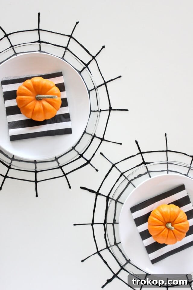 Spider Web Placemats for DIY Halloween decor