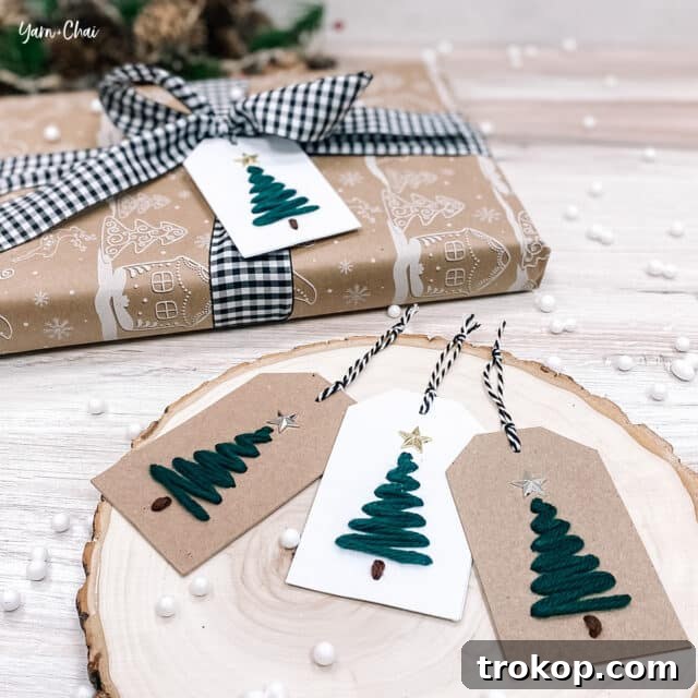DIY Christmas Tree Gift Tag with charming 3D texture