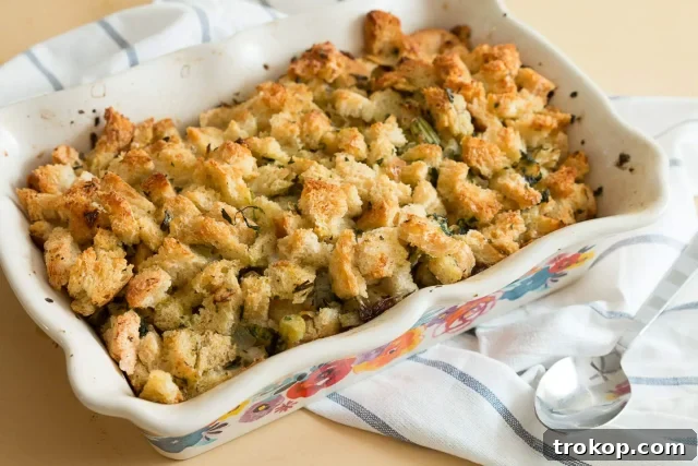 Elevate Your Thanksgiving Dinner Unforgettable Recipes 23 Make Ahead Thanksgiving Stuffing