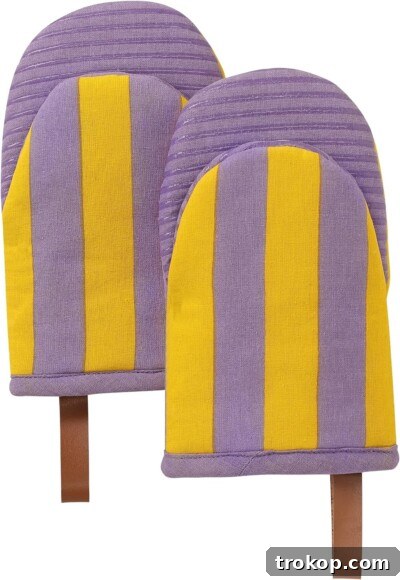 36 Steal-Worthy Dirty Santa Gifts 10 pretty oven mitts