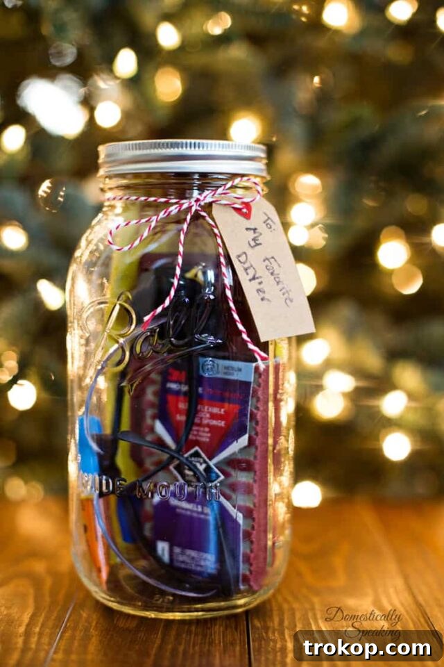 33 Festive Mason Jar Christmas Gift Ideas 14 Mason Jar Gift for the DIY Lover