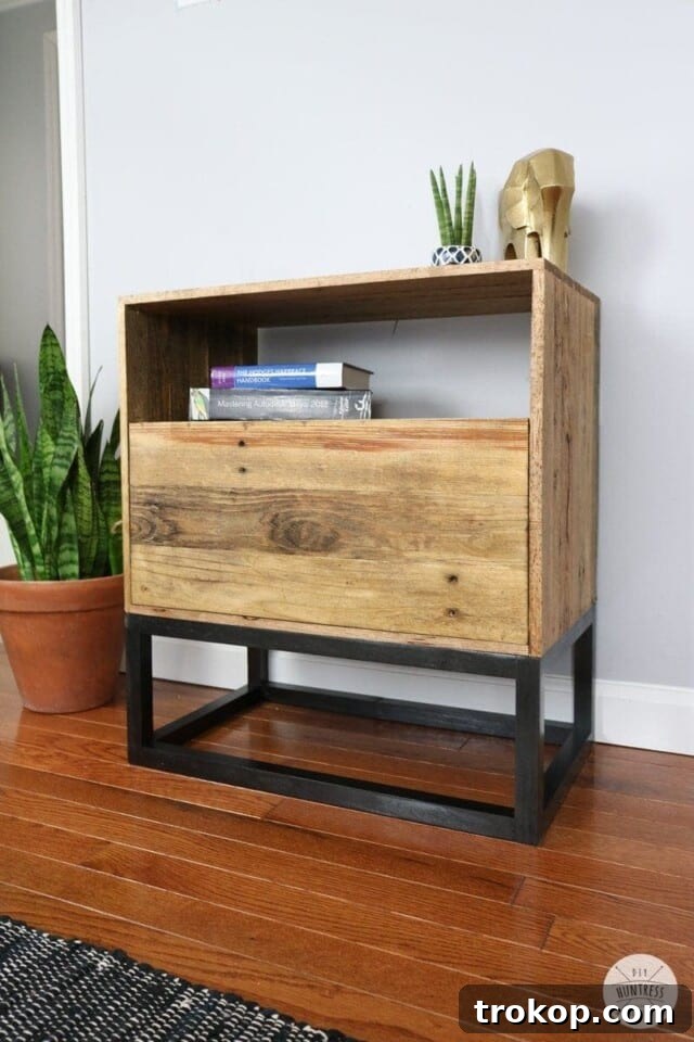 Chic DIY reclaimed pallet wood nightstand (West Elm Knockoff) with modern style and budget-friendly materials for bedroom flair
