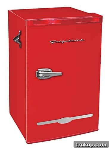Frigidaire Retro Bar Fridge Refrigerator with Side Bottle Opener, 3.2 cu. ft, Red Frigidaire Retro Bar Fridge Refrigerator with Side Bottle Opener, 3.2 cu. ft, Red for dorms
