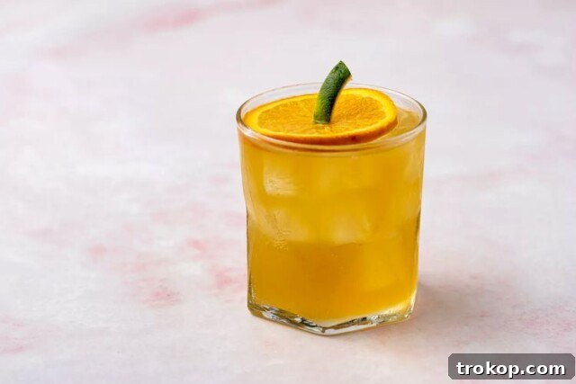 Terrifying Tipples for a Spooktacular Halloween 22 Jack-O’-Lantern Cocktail