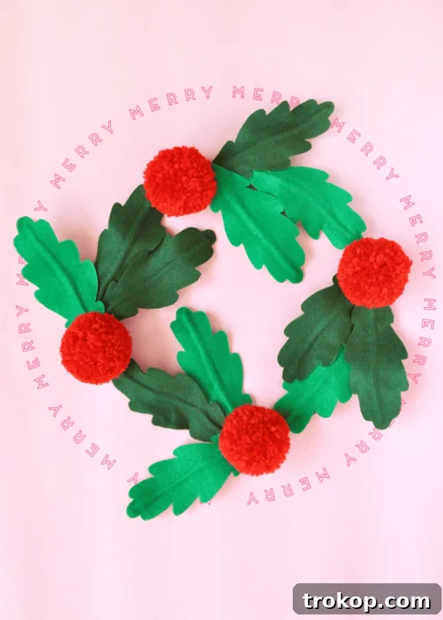 27 Handmade Christmas Wreaths for a Festive Home 7 Everlasting DIY Felt Holly Wreath