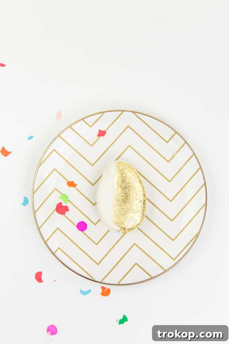 golden egg place settings | sugarandcloth.com